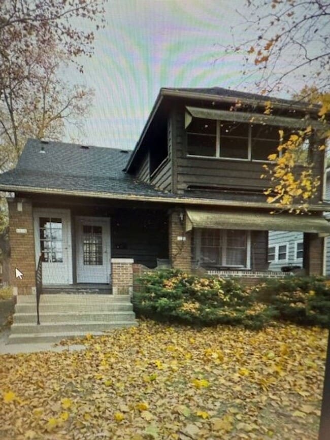 Building Photo - 1212 N Frink St Unit Main - 1212