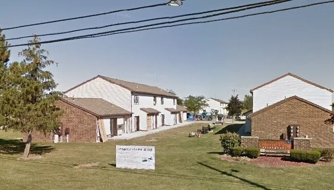 Photo - 1800 Oakwood Ave