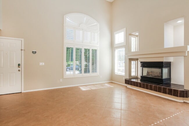 Photo - 7640 W Marlette Ave