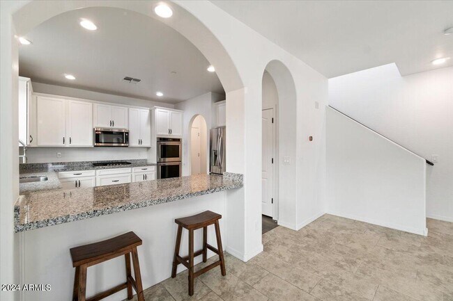 Photo - 12318 W Cactus Blossom Trail