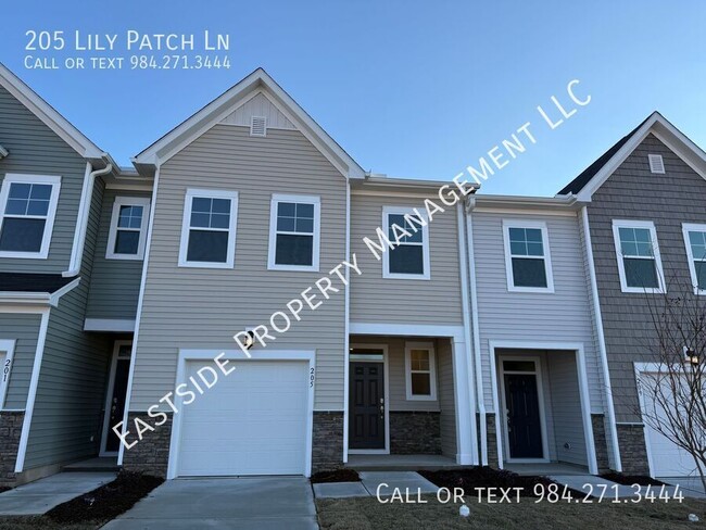 Building Photo - 205 Lily Patch Ln
