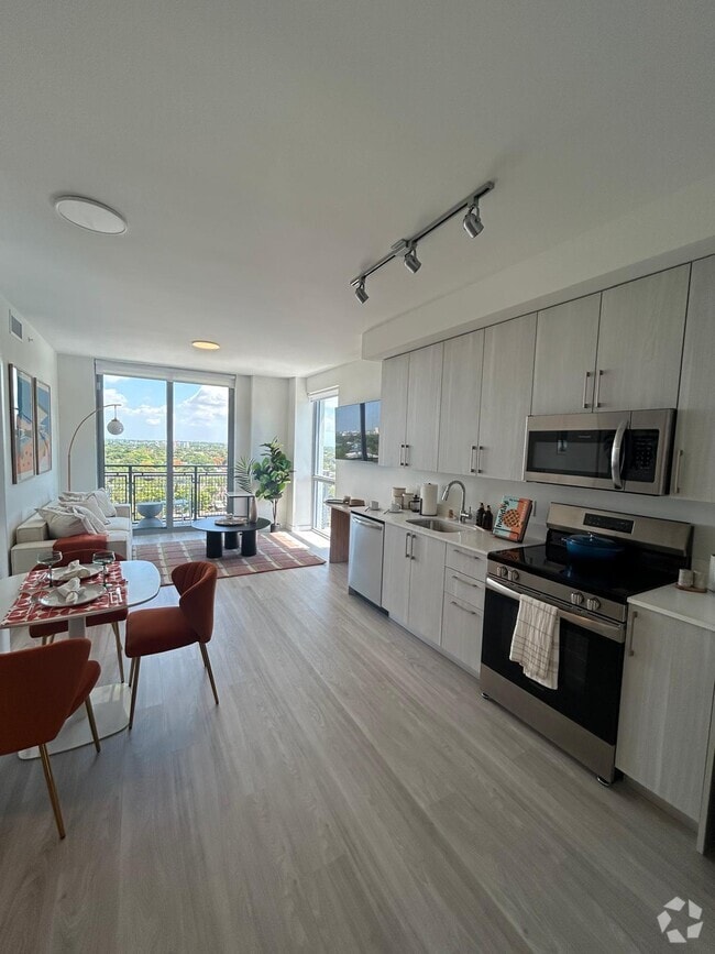 Building Photo - 1431 NW 33rd St Unit A5 Rental