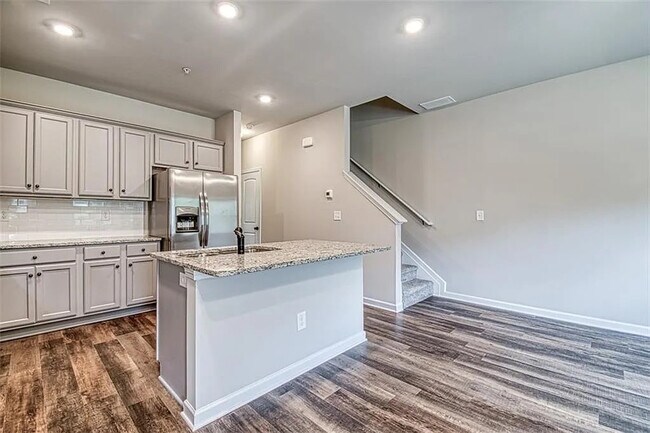 Photo - Room in Townhome on Bayrose Cir