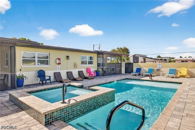 Photo - 4831 Tudor Dr