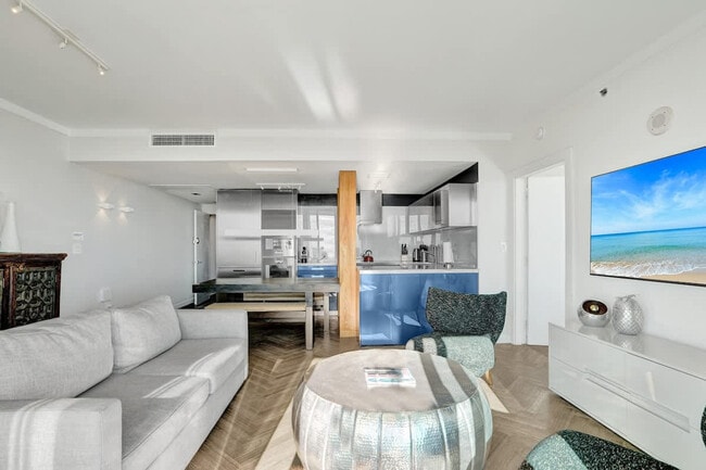 Photo - 2889 McFarlane Rd Unidad SI ID1504111P