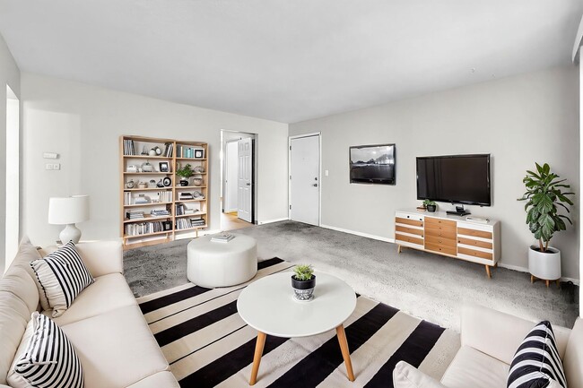 Photo - Clover Hills