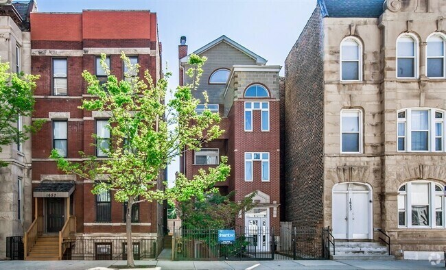 Building Photo - 1657 N Halsted St Unit 3R Rental