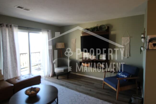 Photo - Beautiful Furnished 3 Bedroom Condo! Unit 5