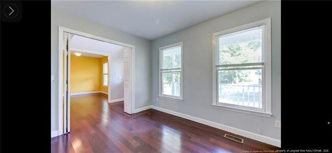 Photo - 590 Stoney Creek Dr