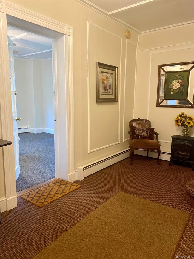 Photo - 245 Scudder Ave