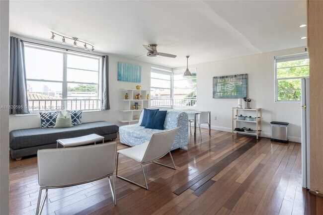 Photo - 420 15th St Condo Unit 307