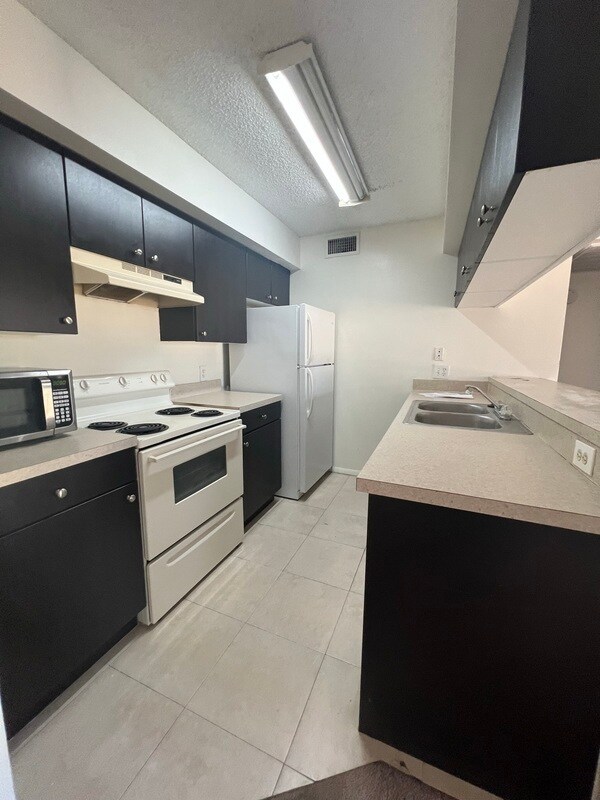 Photo - 5321 Summerlin Rd Unit 2111  - 1