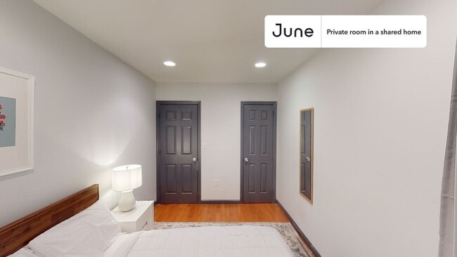 Room in Shared 3 bed/1 bath home in East Village