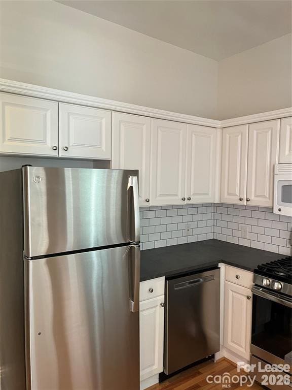 Photo - 2114 Crescent Ave