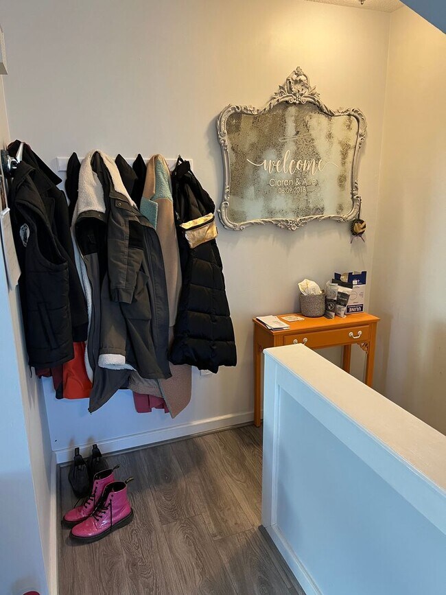 Photo - Sunny 2BR Condo in Knightville