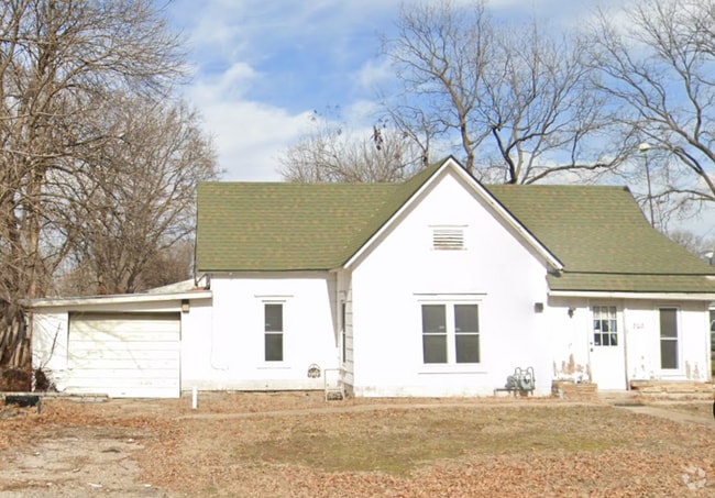 Building Photo - 2025 W 2nd Ave Rental