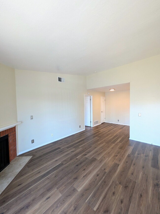 Photo - MOVE-IN READY – 1 BEDROOM CONDO IN GATED TUSTIN COMMUNITY (UNIT 70) Unit 70
