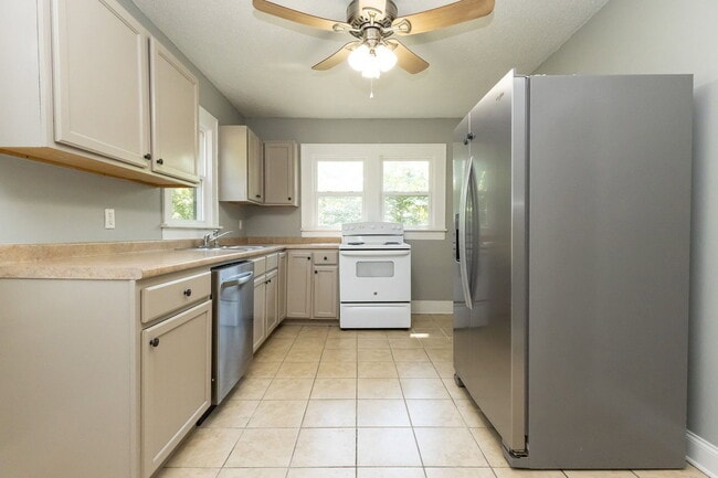 1812 John Ross Rd