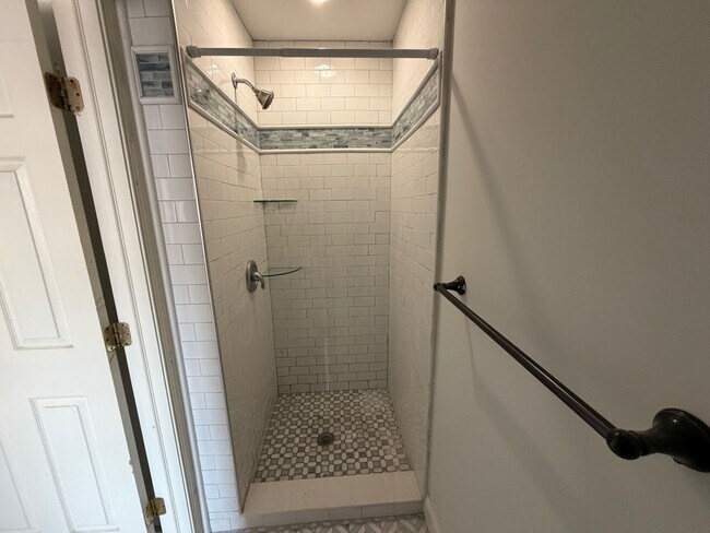 Photo - Unique 3 Bedroom with Den in Historic Building on Germantown Pike! Unit 6