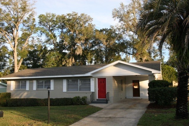 Front - 127 W Palmetto Ave