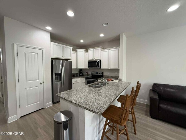 Photo - 7578 Shadow Lake Dr