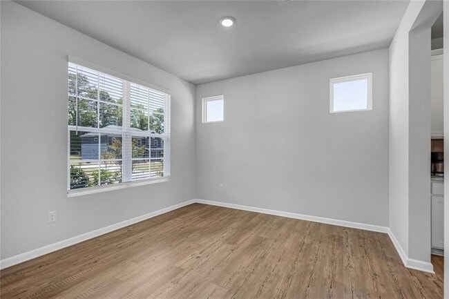 Photo - 249 Arwen Dr