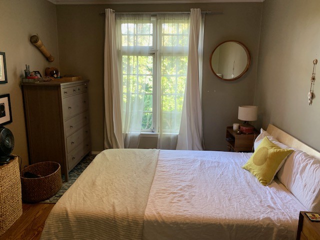 Building Photo - 736 Silver Lake Blvd Unit na