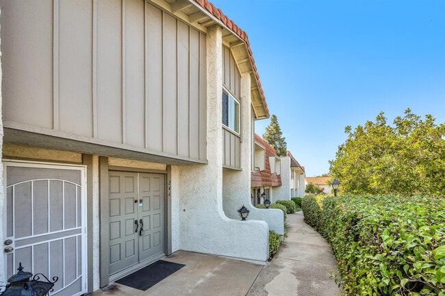 Photo - 246 Green Heath Pl