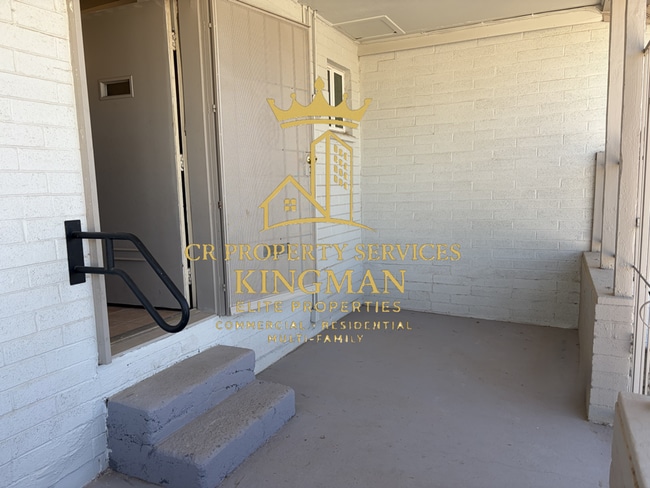 Photo - 3 Bedroom, 2 Bath Home – Vintage Charm at Its Best!