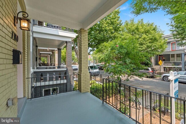 Photo - 1110 Orren St NE