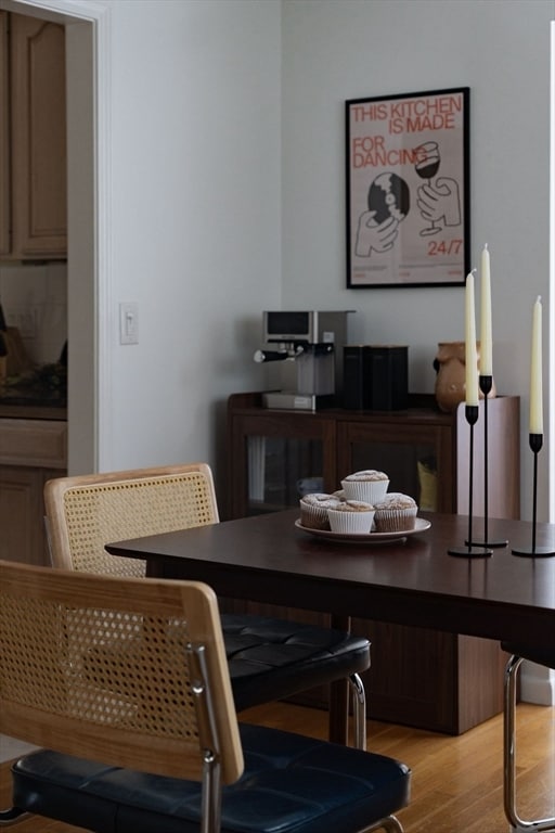 Photo - 60 Greenleaf Cir