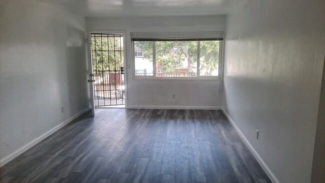 Photo - 621 Grand Fir Ave Apartment Unit 3