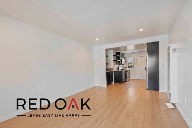 Photo - ~2 Weeks FREE~Stunning One Bedroom with St... Unidad 3152