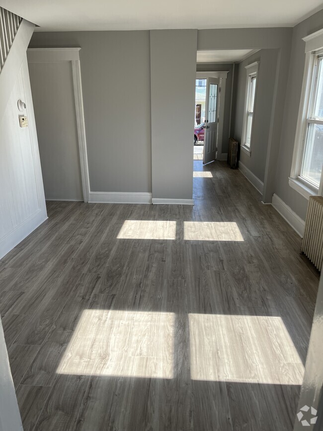 Dining Room - 115 Van Keuren Ave Rental