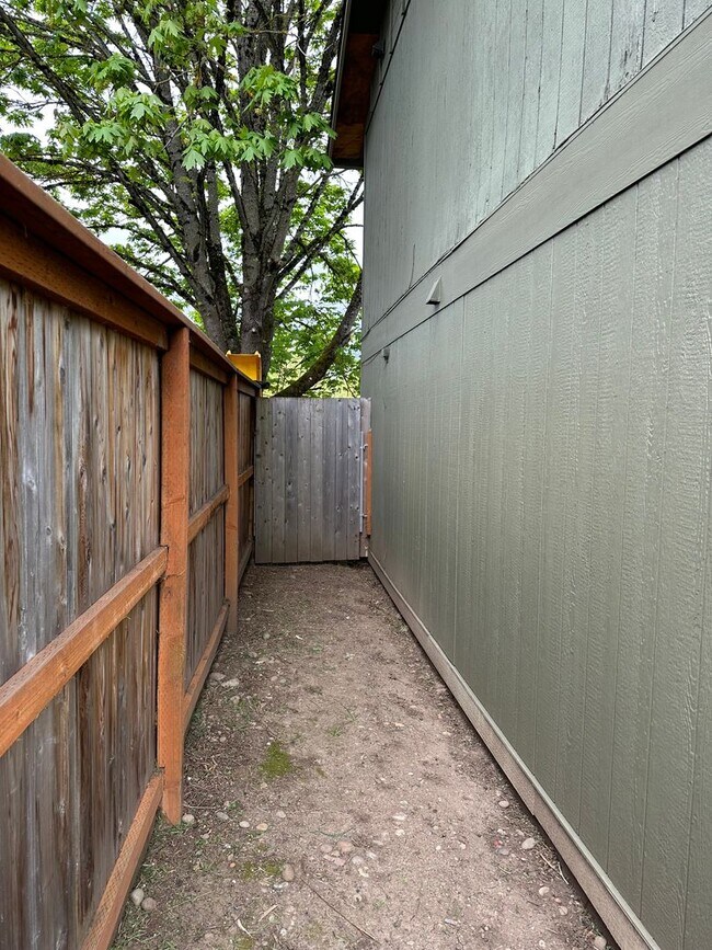 Photo - 776-778 W. Quinalt St. Unidad 778 W. Quinalt St.