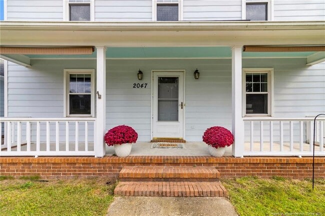 Photo - 2047 Birchcreft Dr