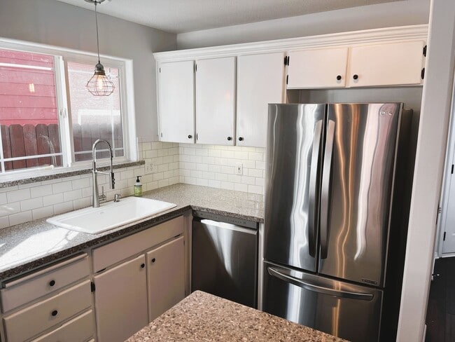 Photo - 3-Bedroom Home in vibrant Kenton neighborh...