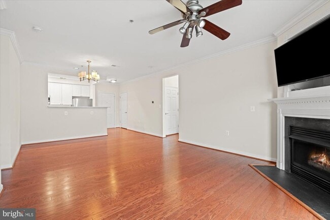 Photo - 5120 Donovan Dr Unit 308