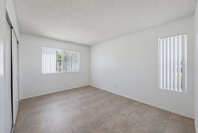 Photo - 6907 Whitsett Ave Unit 113a