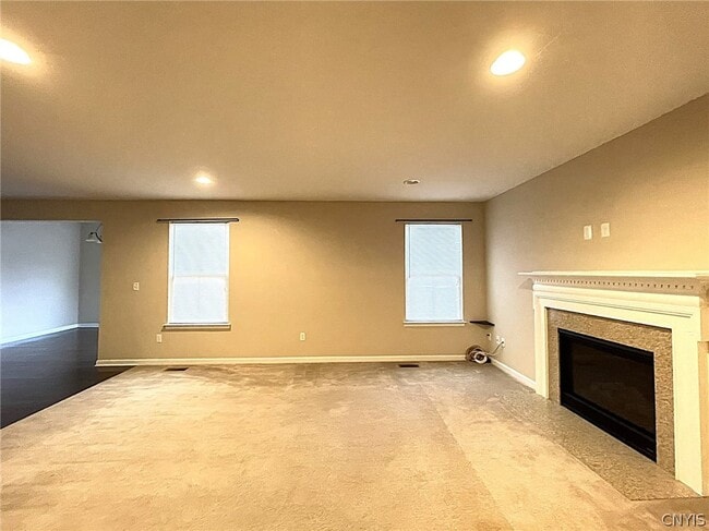 Photo - 113 Weeping Willow Way