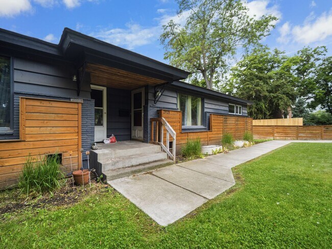 Photo - Spacious Unfurnished Home in Northwest Spokane