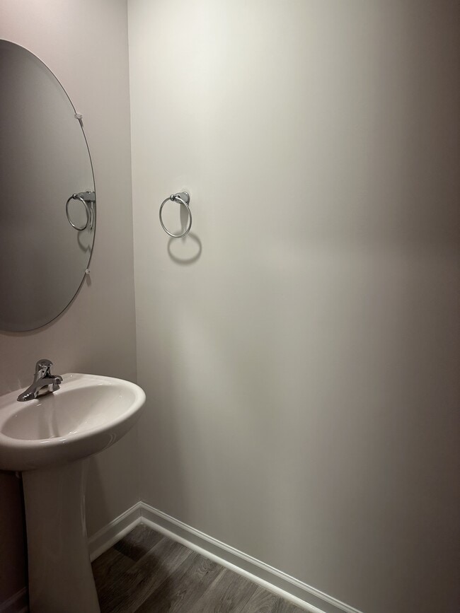 Photo - 1220 N Norwhich Ln