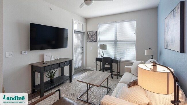 Building Photo - 14015 Univ Pass