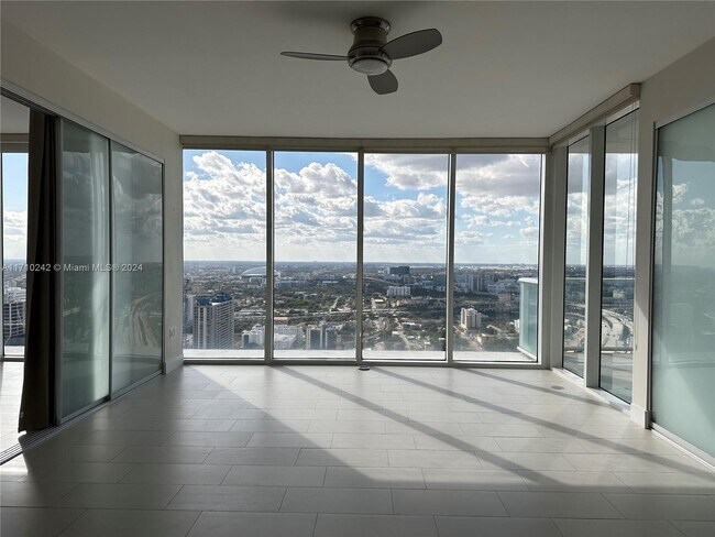 Photo - 1040 Biscayne Blvd Unit 4106