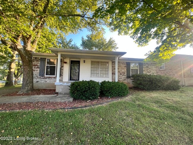 Building Photo - 6201 Lynnchester Dr