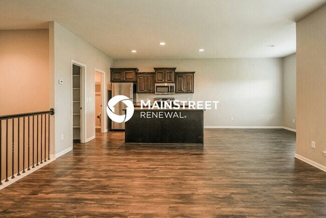 4 Bedroom Pet-Friendly Home in Grain Valley, MO with Main Street Renewal
