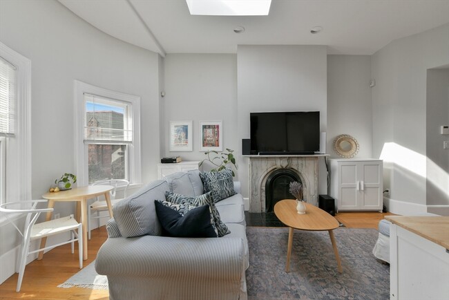 Photo - 219 W Newton St Unidad 4