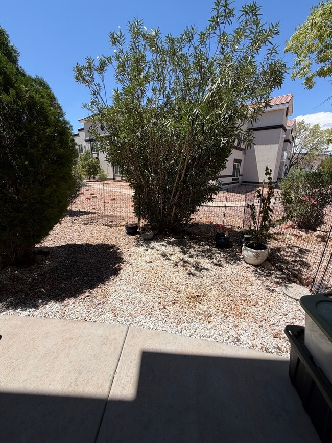 Photo - 2075 S Sir Monte Dr