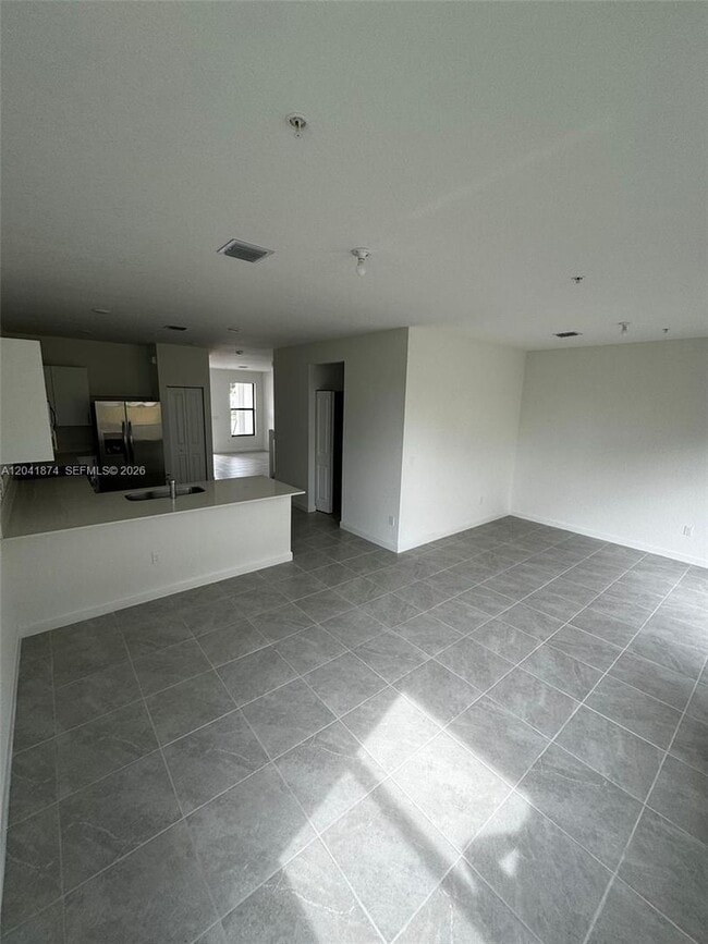 Photo - 285 SW 159th Dr