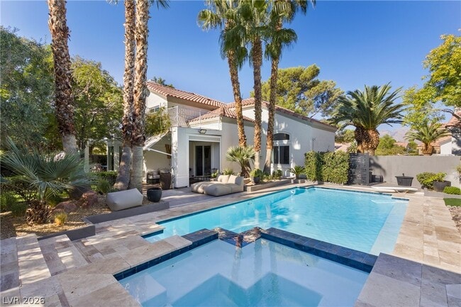 Building Photo - 9301 St James Cir